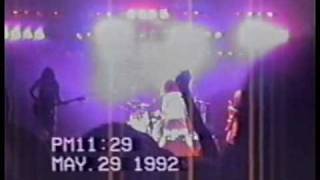 Ian Gillan: Dirty Dog (live in Perú, 1992)