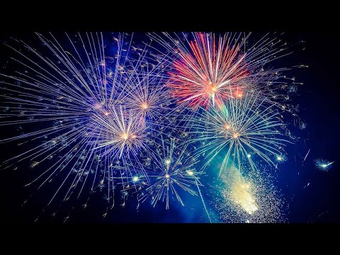 WATCH LIVE: Chicago hosts surprise fireworks celebration after Navy Pier cancels show