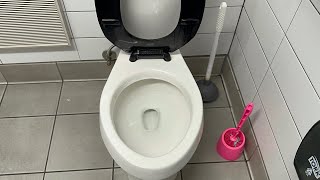 1009: Walgreens Men’s Restroom