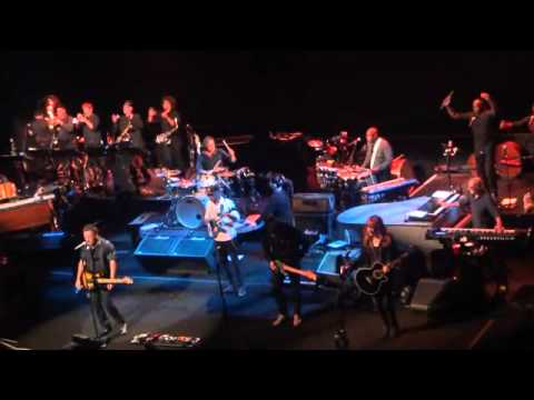 Bruce Springsteen Live Death to My Hometown with Tom Morello