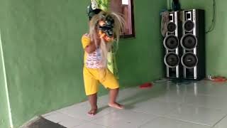 Download lagu BELAJAR NARI BUTO GEDRUK mp3