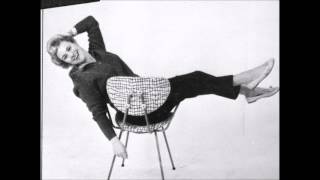 Annie De Reuver, Met Het Luchtmachtkoor Hilversum   Zeg, Mag Je Eens Wat Vragen 1956