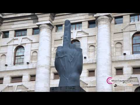 Free Walking tour from the business area of Milan to its Roman area