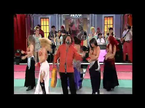 Paco Aguilera canta en El Happy Hour - América TeVé