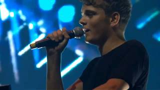 Martin Garrix Mashup | Turn up the speakers Vs Bad Vs Harder Better Faster Stronger At Sziget 2015