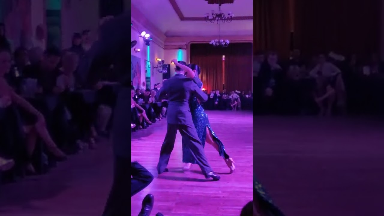 Analia Morales y Gabriel Ponce. Niebla de Riachuelo. En lo de Balmaceda 19may22 (1/3)