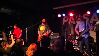 Passafire - Night Comes Easy