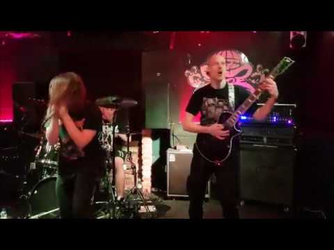 Consequences - Consequences - live @ Grind Shampoons Down VII - Modrá Vopice - 