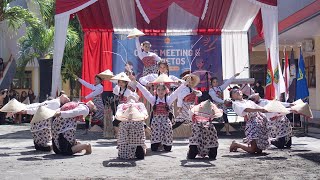 Download lagu TARI LESTARI ALAMKU | Karya Wandira/Lestari Alamku remake By Adine Abinawa SMK 1 Pancasila mp3 Download lagu TARI LESTARI ALAMKU | Karya Wandira/Lestari Alamku remake By Adine Abinawa SMK 1 Pancasila mp3