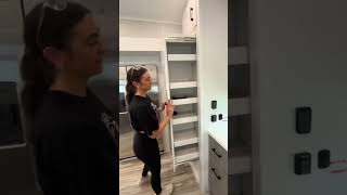 New 2027 Jayco Pinnacle 38FBRK