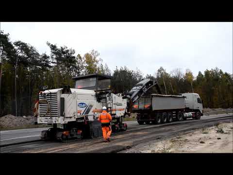 23.10.2018 - frezowanie nawierzchni DK17, Miętne