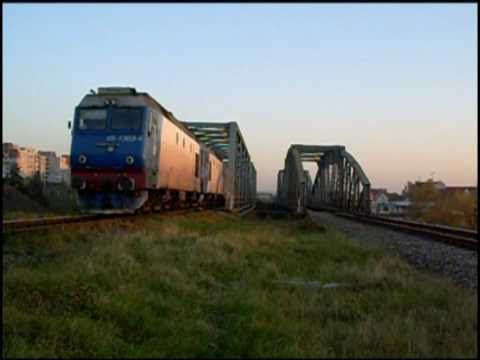 Trenuri de Calatori - Passenger Trains in Oradea (29 10 2010)