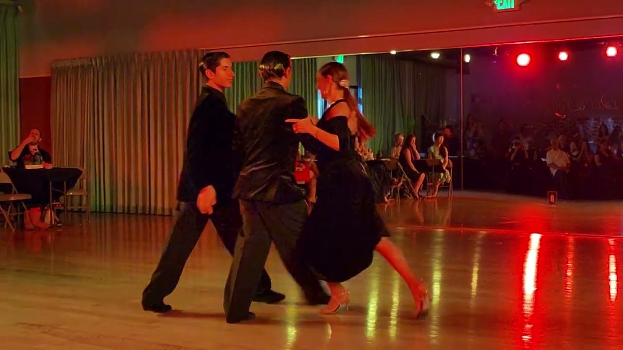 Video thumbnail for Daniel Juarez, Alejandra Armenti, and Valentin Juarez - Desde el Alma - June 3, 2023