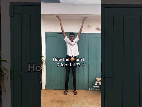 How the 🤬 am I 7 foot tall??? #7feet #tall