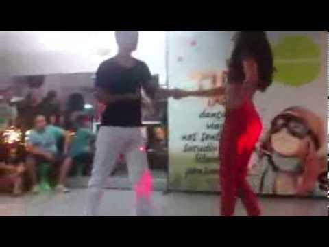 Cia Casa de Bamba / Davi Mendes & Letícia Lafetá / Samba de Gafieira BH