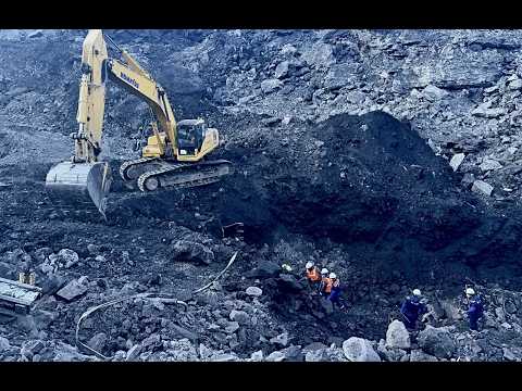 Тела четырех шахтеров нашли под завалами на Кадыкчанском руднике