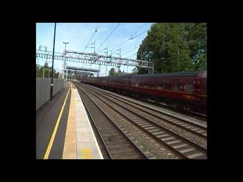 DRS 37510 & 37087, WCRC 37706 & VT 221103, 1Z36 & 1D84 At Rugeley Trent Valley (15th Jully 2011)