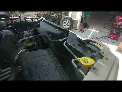 Change front Struts on 2002-2006 Jeep Liberty (the need to know)