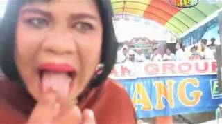 Download lagu 7 mojang karawang/WAWAN GROUP/MAMAH DESI SALON/BANTAR KASO mp3