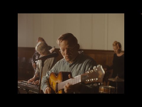 Frog Eyes - I See the Same Things (Official Video)