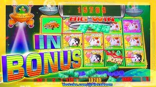 BONUS TIME !!! BIG WIN - Invaders Return From the Planet Moolah - CASINO SLOTS