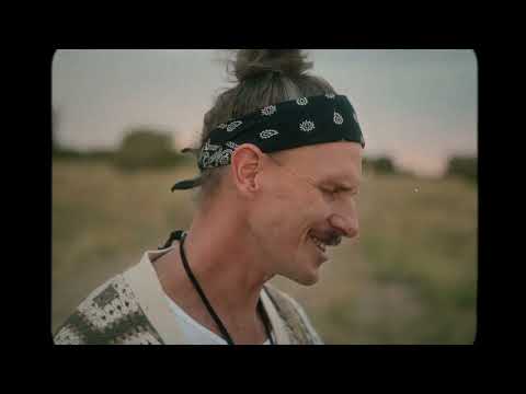 Stars Go Dim - Good Days (Official Music Video)