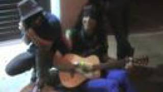 Everybody Else acoustic singalong-&quot;Alone in the World&quot;