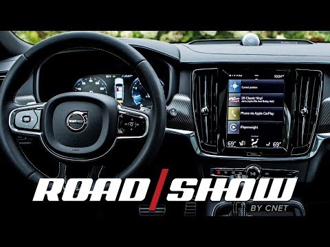 Dive deep into the 2018 Volvo V90's cabin tech