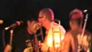 MU330-Tune Me Out/Ireland/LA-Live