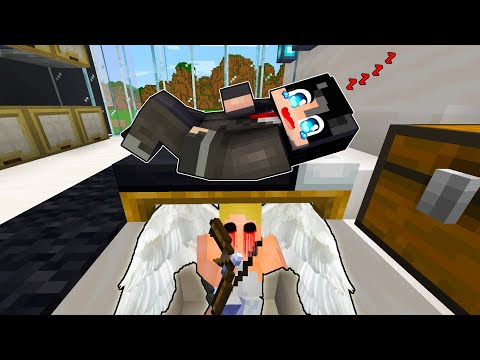 Somebody LIVES in My House in Minecraft!