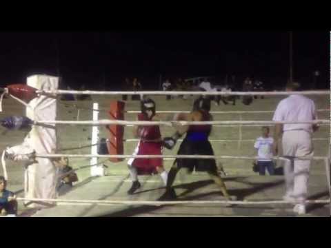 Corderito vs pichon(tercer asalto)