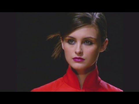 VALENTINO Haute Couture Spring 2001