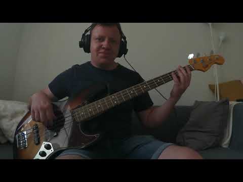 Chuck Mangione - Feels So Good (Bass Cover)