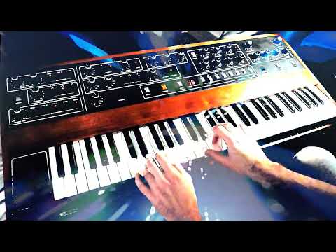 SCI Prophet 5 rev 2 (1978) + Roland SRE-555 Chorus Echo
