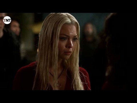 Falling Skies Season 5 (Clip 'The Fallen: Lourdes')