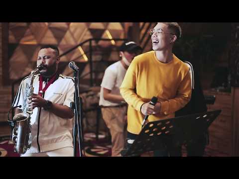 Nalello Live Perform with Yance deda Saxophone "RANDOM" media Concert "MUSIC PANDEMIC"