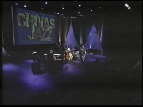 Sheila Jordan & Steve Kuhn Trio - Humdrum blues - Chivas Jazz Festival 2004