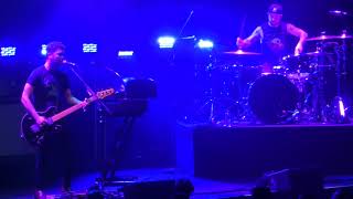 &quot;Hole in Your Heart&quot; Royal Blood@Madison Square Garden New York 10/24/17