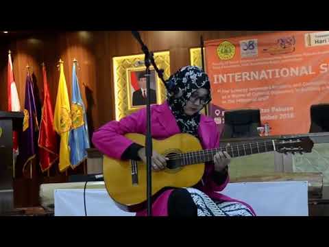 Musikalisasi Puisi "Sehelai Batik Cinta" Rida K. Liamsi