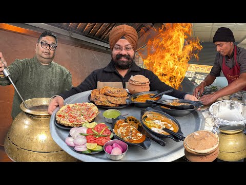 Delhi ka Lajawab Desi Pure Veg Dhaba|| Indian street food|| Deg Wali Special Desi Dal