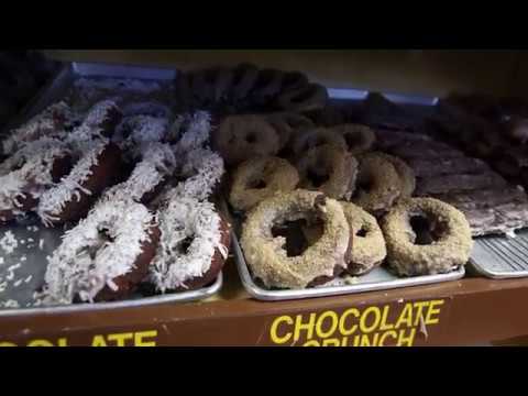 download lagu mp3 mp4 Wells Me Food, download lagu Wells Me Food gratis, unduh video klip Wells Me Food