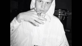Yung Lean - How You Like Me Now ft. Thaiboy (prod. Yung Gud)