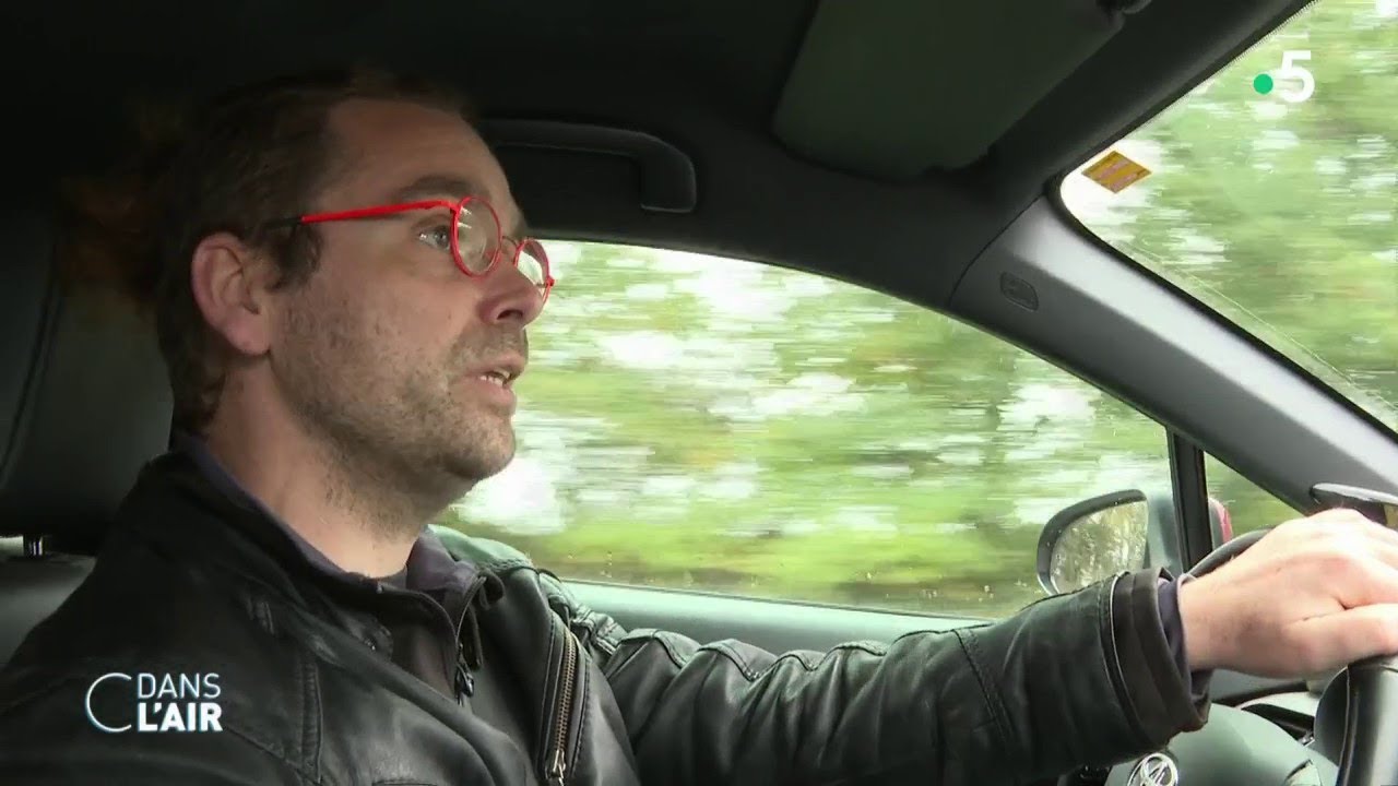 Vivre avec un salaire juste au-dessus du SMIC à l'heure de l'inflation #cdanslair 18.10.2022