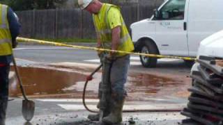 preview picture of video 'Large Water Main Break - Bensalem, PA'
