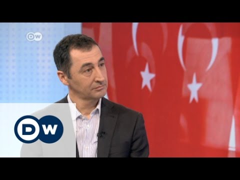 Özdemir: Why did Turks in Germany back the referendum? | DW English