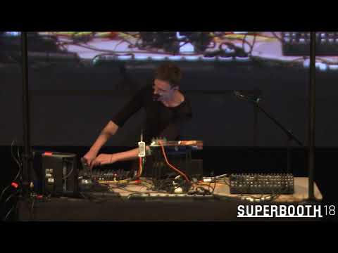 Alec Troniq for NOVATION @SUPERBOOTH18