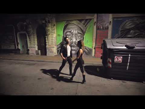 Mauro Caiazza y Carolina Giannini - “Bury a friend”