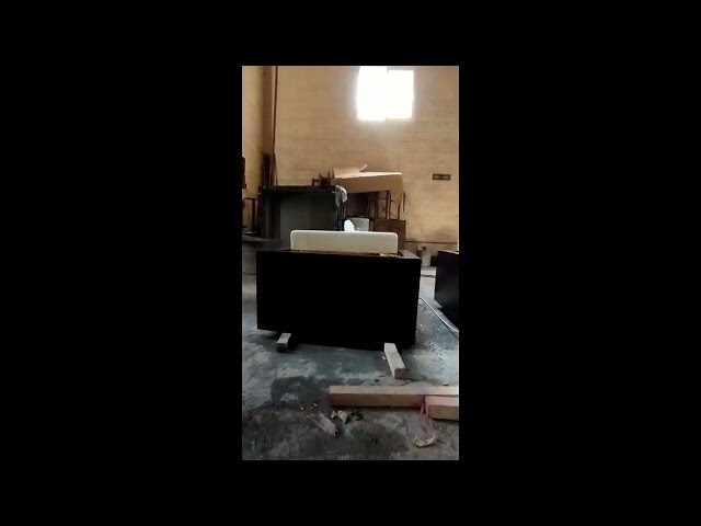 نافورة مربعة مرتفعه