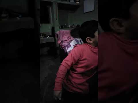 how to distribute chocolate or toffees in school in mathli by Achyut shankar Jha of 5 years. 😍😊🙏