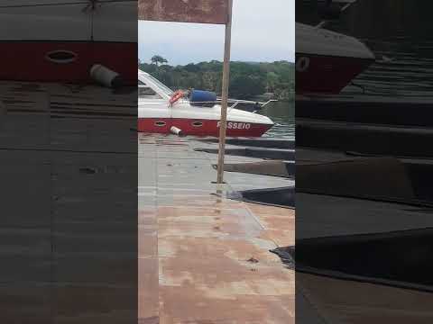 Rifaina SP praia linda barcos para passeio lugar lindo bem cuidado